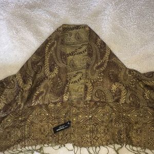 26 x 72 Paisley Shawl